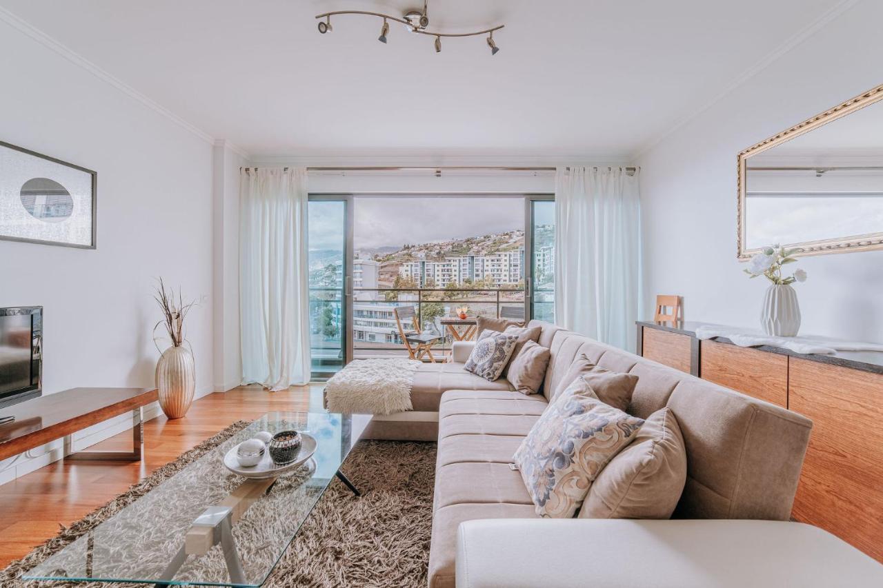 Cozy T2 With Ocean View Apartment Фуншал Екстериор снимка