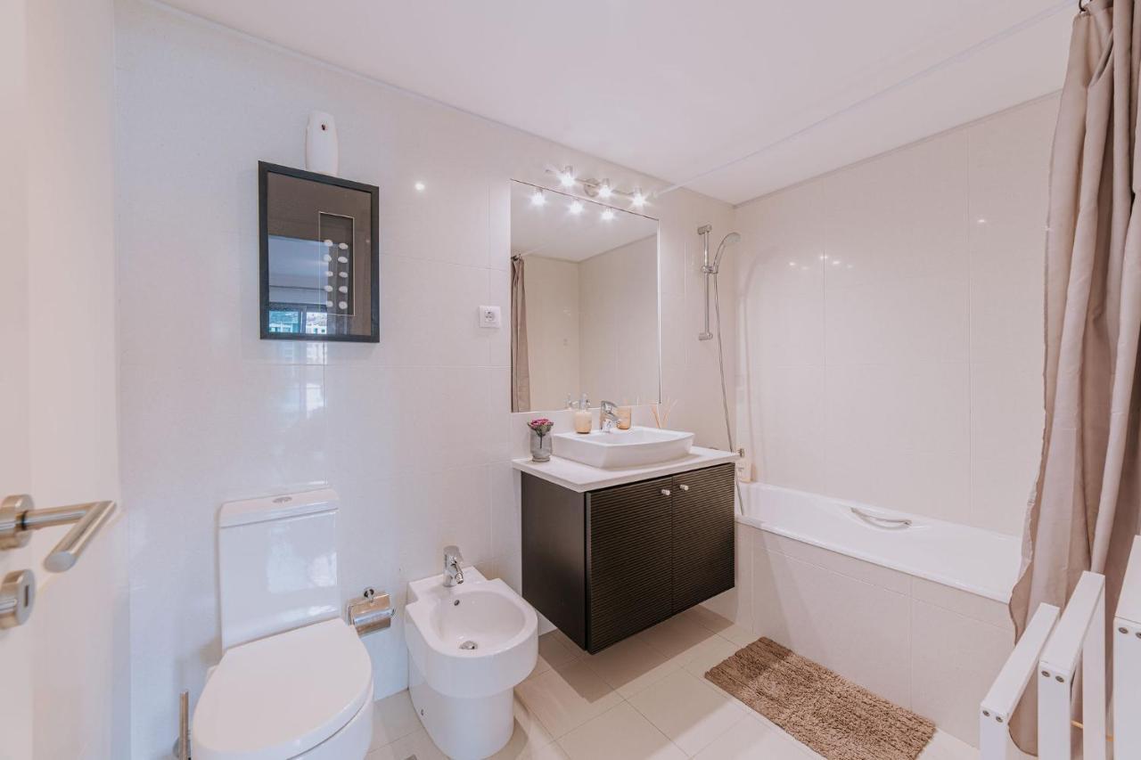 Cozy T2 With Ocean View Apartment Фуншал Екстериор снимка